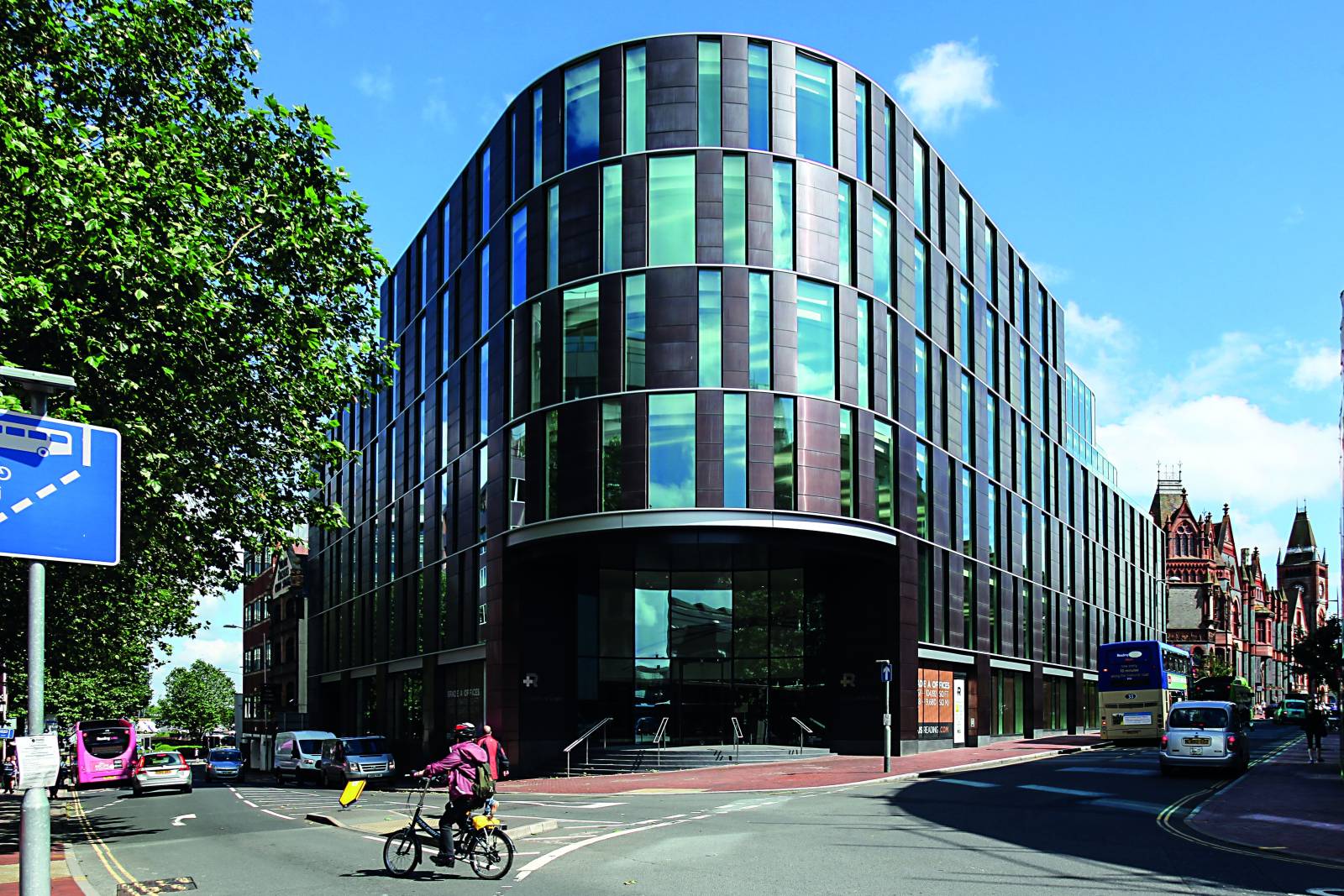 R+, Reading, UK | Sisk