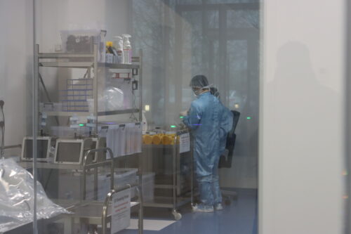 Moderna lab
