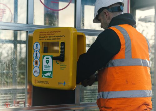 Defib install 08